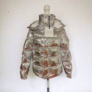 Moncler Maya 70 Short Down Jacket Platinum